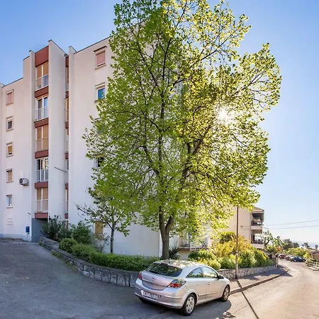 Lero Apartment